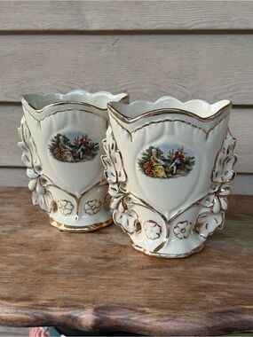 2 VTG Fleetwood China porcelain vases with a Victorian transfer scene, 22k gold